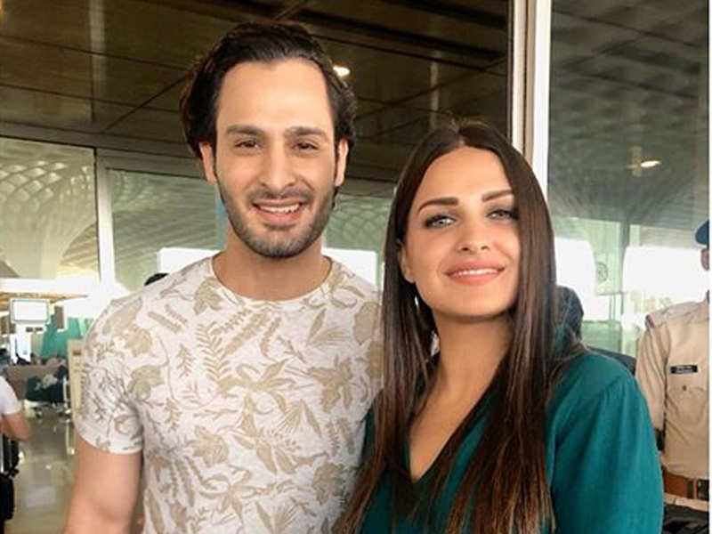 Bigg Boss 13: Himanshi Khurana Reveals That Asim’s Brother Had Pressurized ...