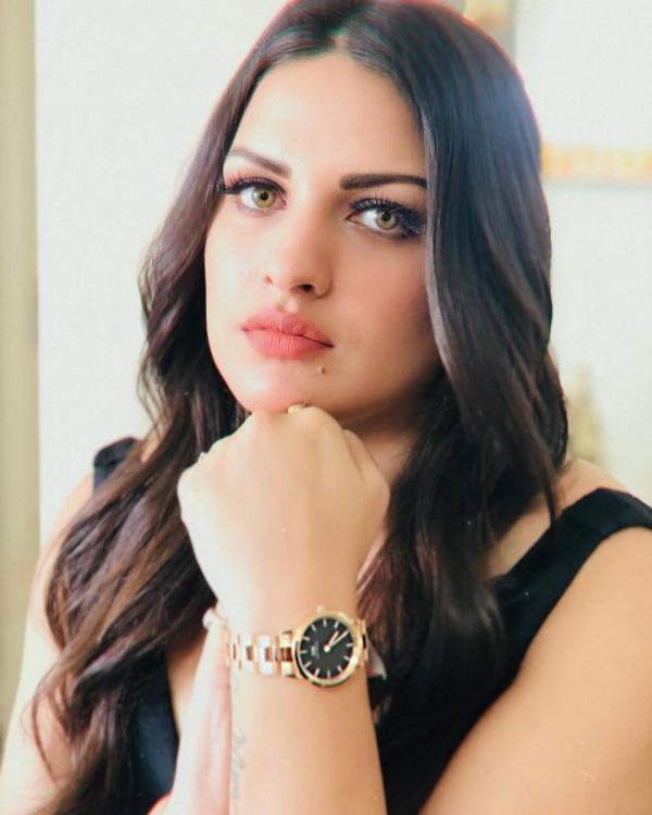 Punjabi singer Himanshi Khurana