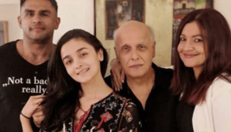 Rahul Bhatt with Alia Bhatt and Mahesh Bhatt